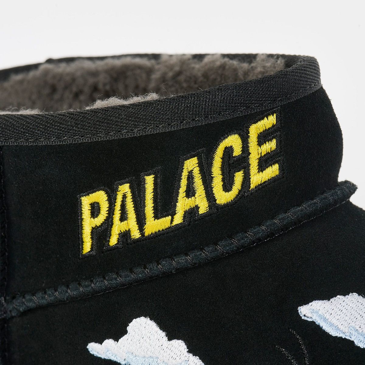 Palace × Ugg Palace/UGG Looney Tunes Ultra Mini Boot Black Size US 11 / EU 44 - 7 Thumbnail