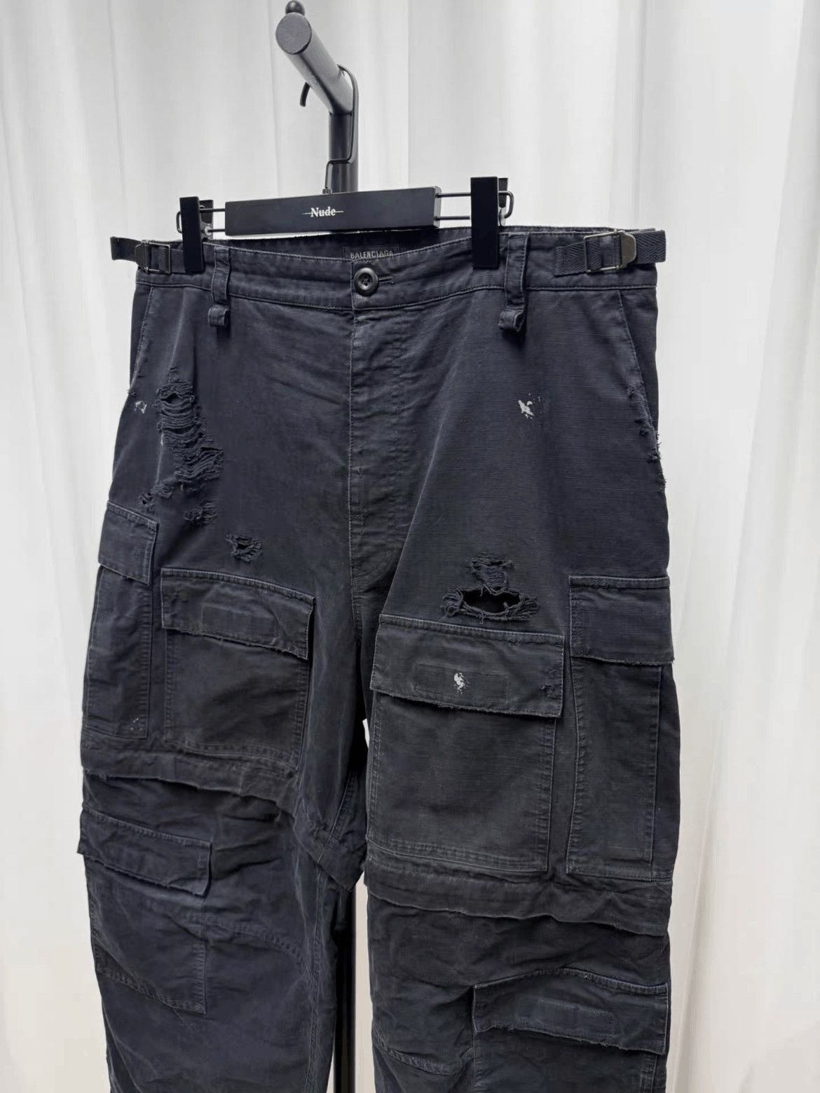 Balenciaga Balenciaga Sz L Balenciaga Distressed Cargo Pants-2506 Size US 34 / EU 50 - 2 Thumbnail