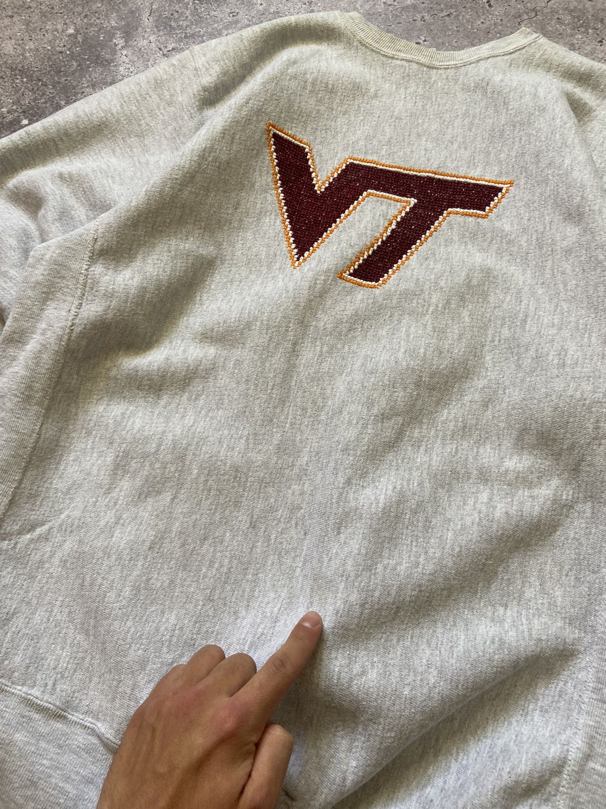 Champion VTG 80s VT Sweatshirt