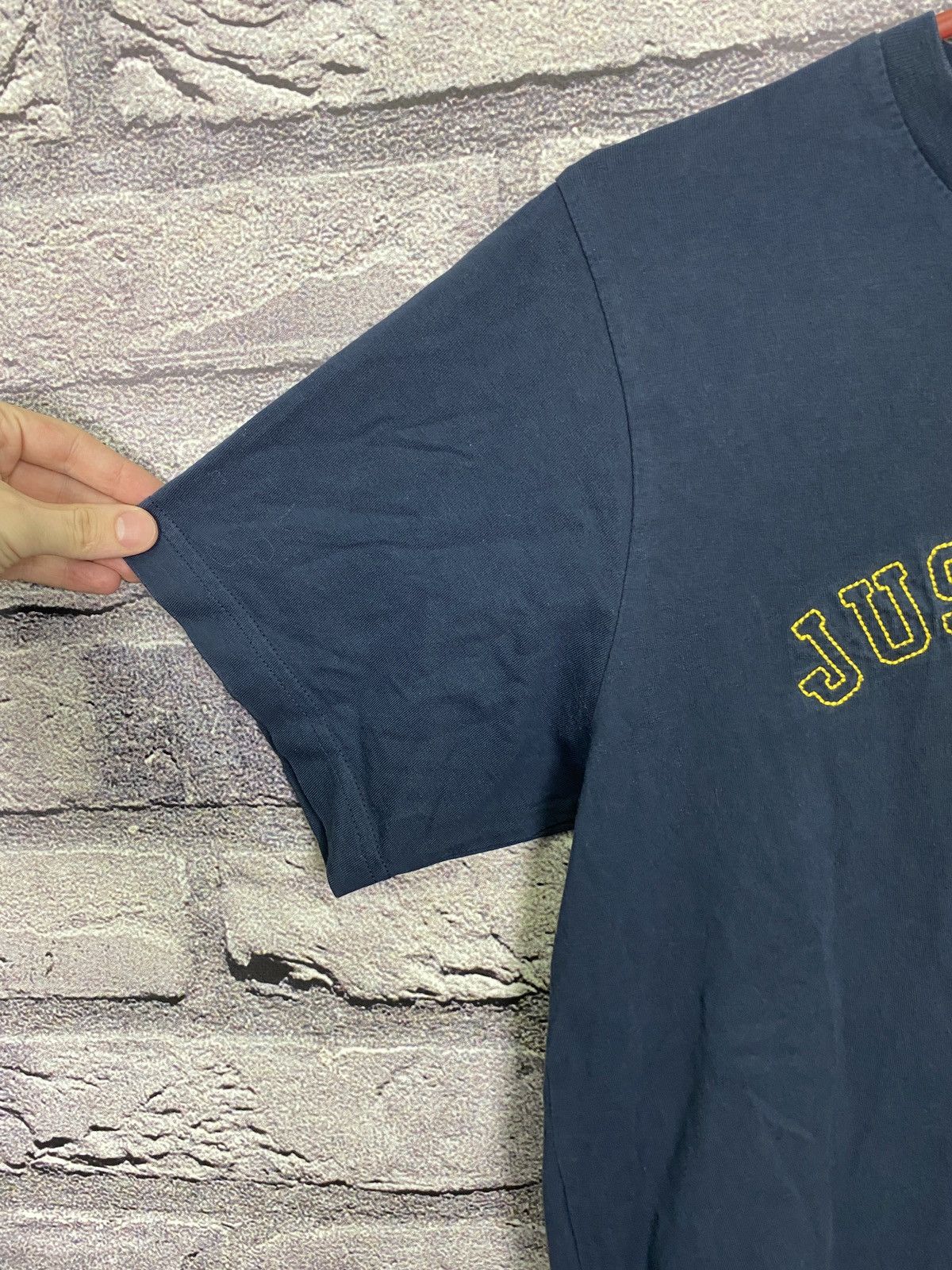 Vintage Vintage rare big logo T-shirt Nike Tn acg y2k Size US S / EU 44-46 / 1 - 4 Thumbnail
