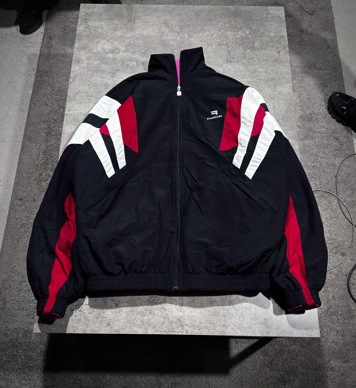 Balenciaga balenciaga spoty b revesible jacket Size US L / EU 52-54 / 3 - 1 Thumbnail