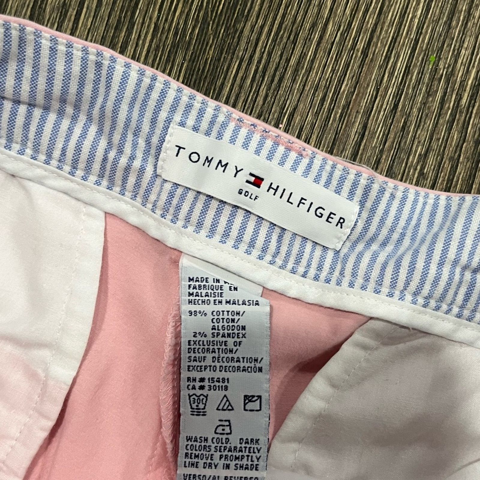 Tommy Hilfiger Tommy Hilfiger Shorts Womens High Rise Flat Front Chino Sz 6 Size 28" / US 6 / IT 42 - 3 Thumbnail