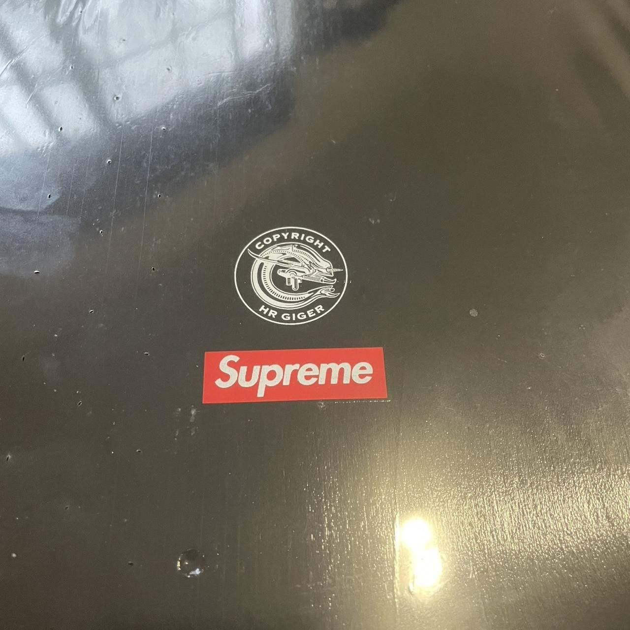 Supreme Supreme H.R Giger Full Set Size ONE SIZE - 8 Thumbnail