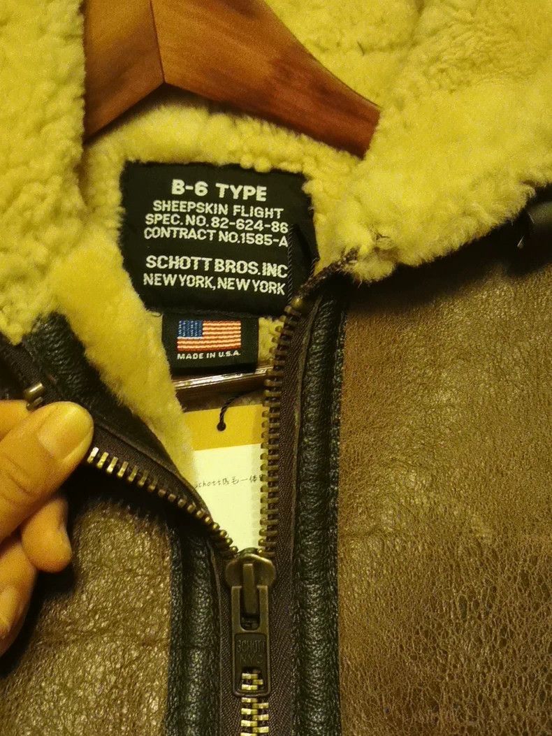 Schott Schott B-6 Sheepskin and Wool Integrated Flight Jacket Size US M / EU 48-50 / 2 - 3 Thumbnail