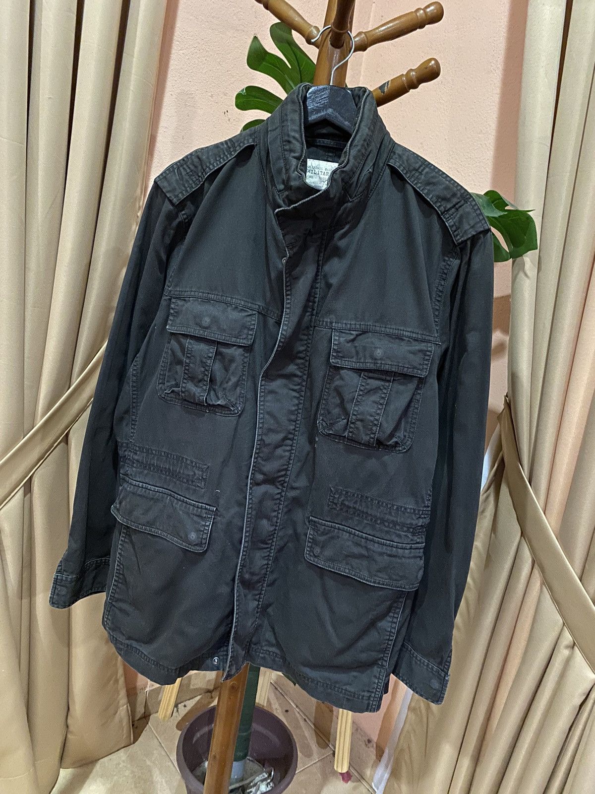 Uniqlo UNIQLO MILITARY GARMENT FIELD PARKA Size US XL / EU 56 / 4 - 2 Thumbnail