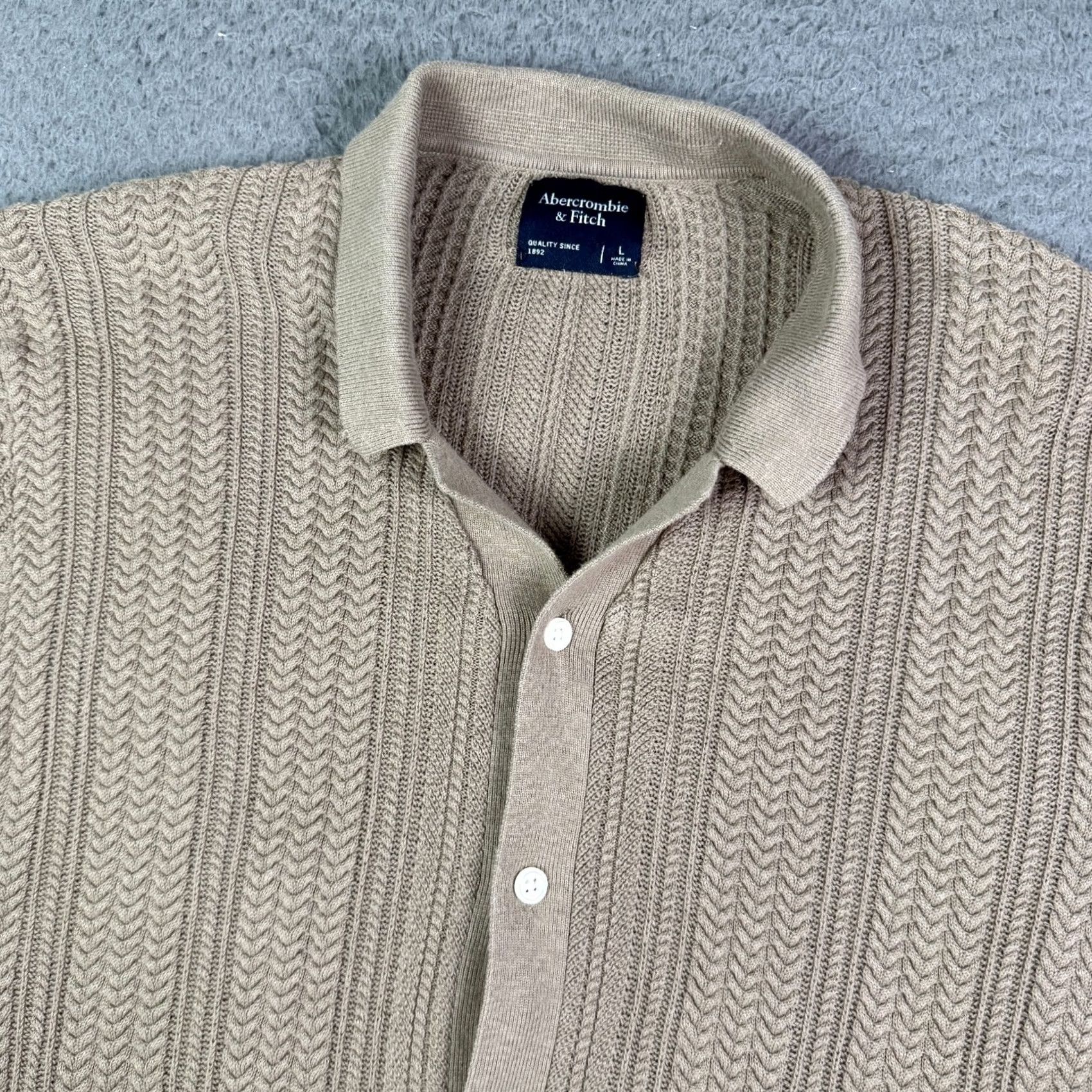 Abercrombie & Fitch Abercrombie & Fitch Shirt Mens L Brown Knit Button-Up Collared Polo Short Sleeve Vintage No Size US L / EU 52-54 / 3 - 2 Thumbnail