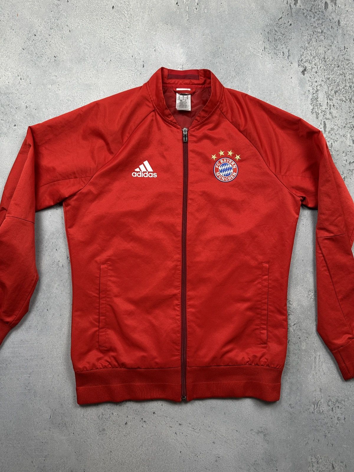 Adidas Adidas Bayern Munich y2k Football Soccer Jacket Full Zip Size US M / EU 48-50 / 2 - 11 Thumbnail