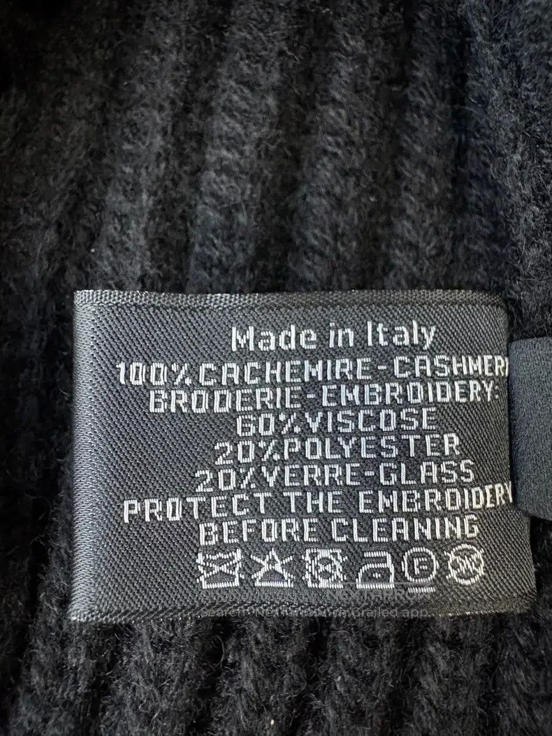 Chanel Chanel 23K black letter bland patch sequin cashmere knitte Size ONE SIZE - 7 Thumbnail