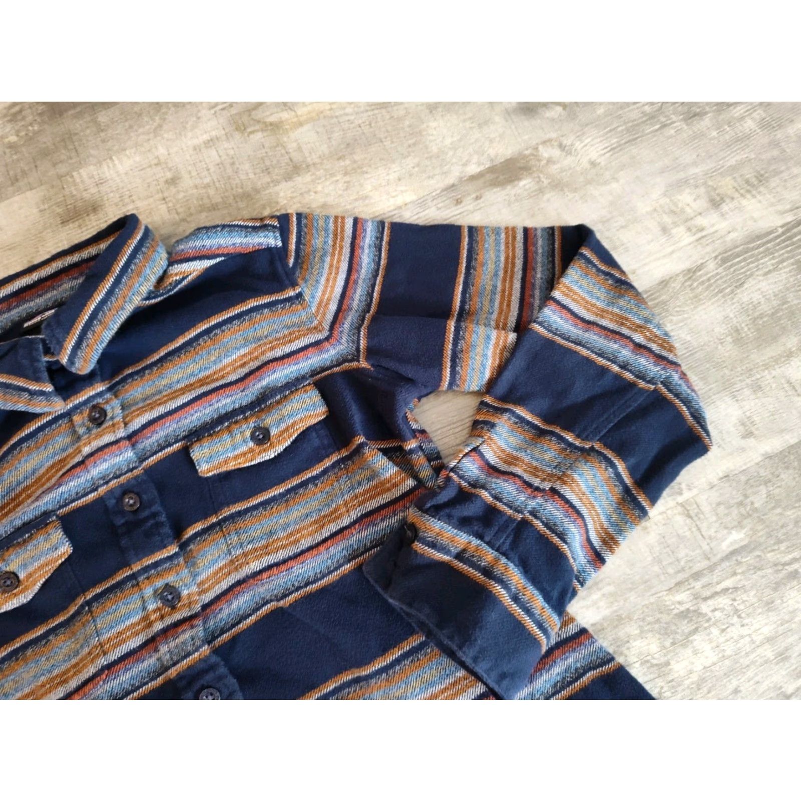 Patagonia Patagonia Fjord Flannel Shirt Gaucho Stripe Navy Long Sleeve Women’s Size 6 Size M / US 6-8 / IT 42-44 - 3 Thumbnail