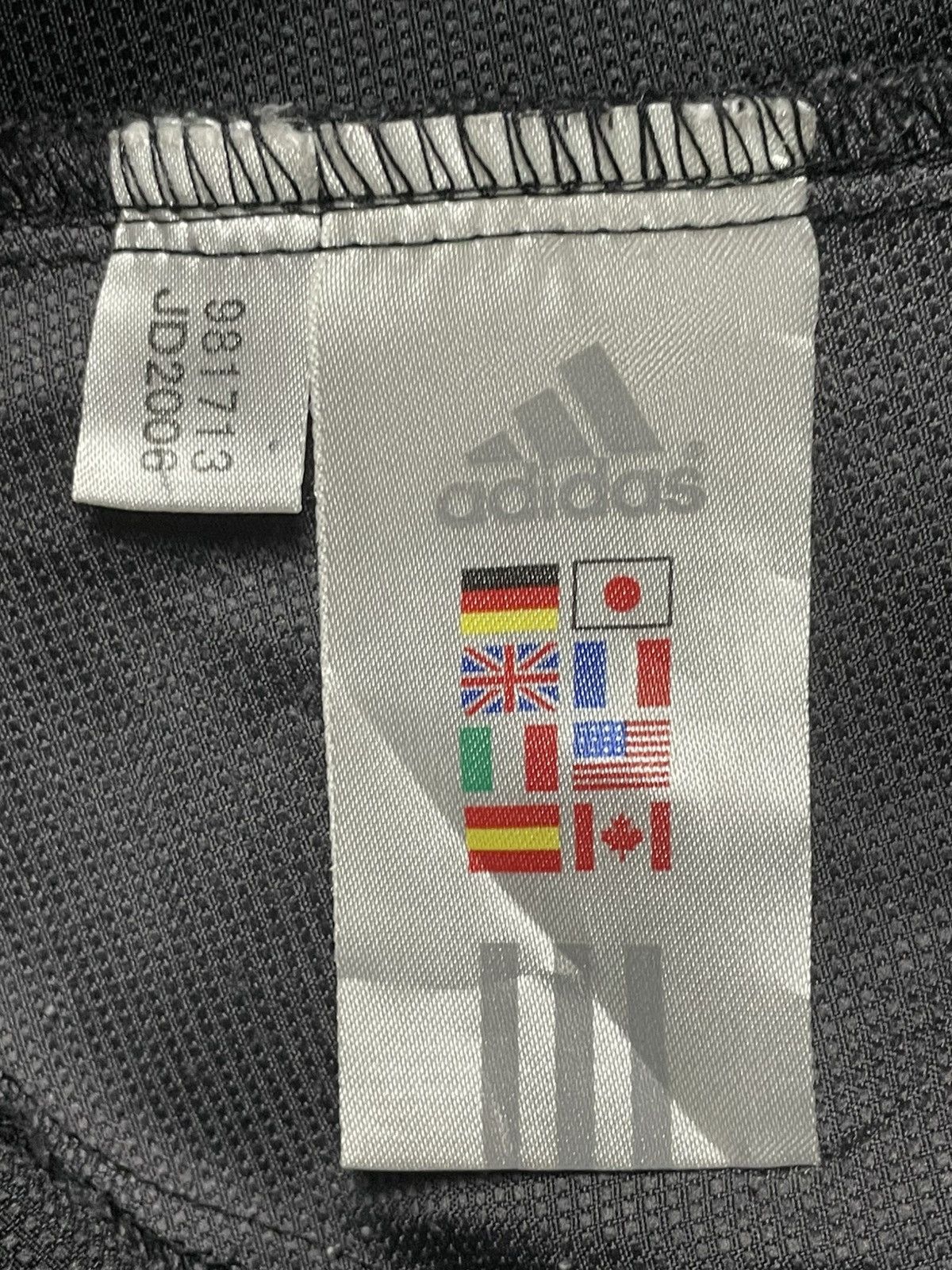 Adidas × Japanese Brand × Vintage Vintage ADIDAS Clima Zipper Light Jacket (116) Size US M / EU 48-50 / 2 - 8 Thumbnail