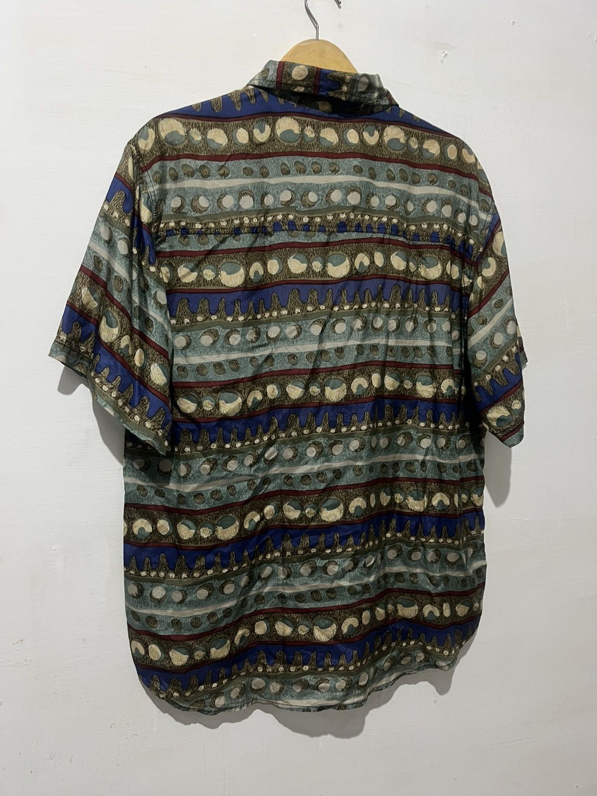 SikSilk VINTAGE 90s SNOW MOUNTAINS PURE SILK Size US XL / EU 56 / 4 - 7 Thumbnail
