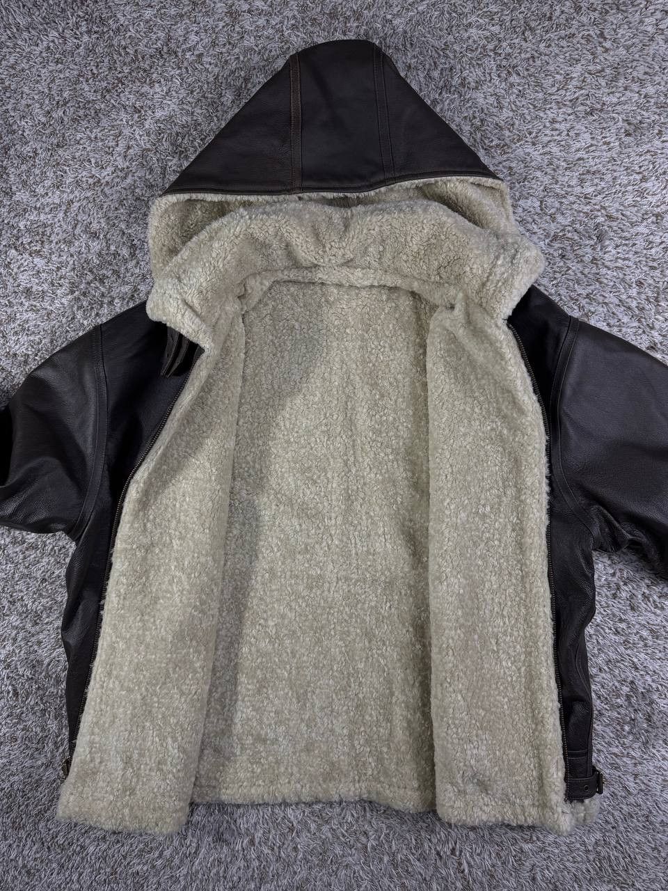 Wilsons Leather Vintage Wilsons Leather Genuine Leather Sherpa Lined Jacket Size US XXL / EU 58 / 5 - 16 Thumbnail