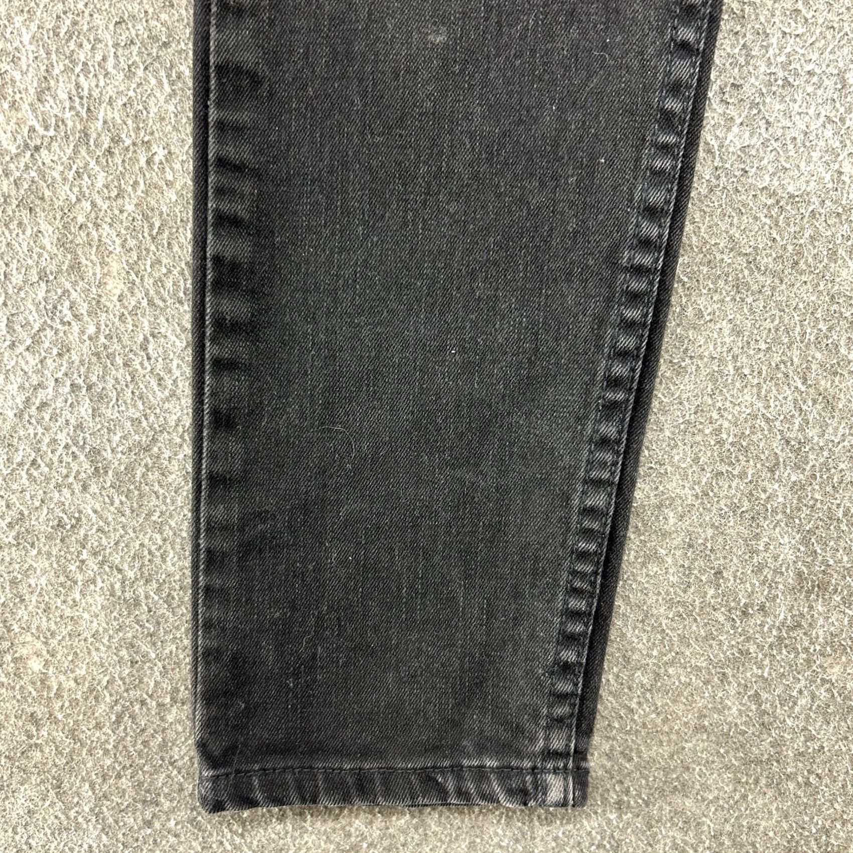 Levi's Levi's 512 Jeans Mens 28x32 Black Dark Wash Slim Fit Stretch Denim Tapered 5-Pocket Regular Rise Mid Handled Zip Button Logo Zipper 32 Inseam Size US 28 / EU 44 - 3 Thumbnail