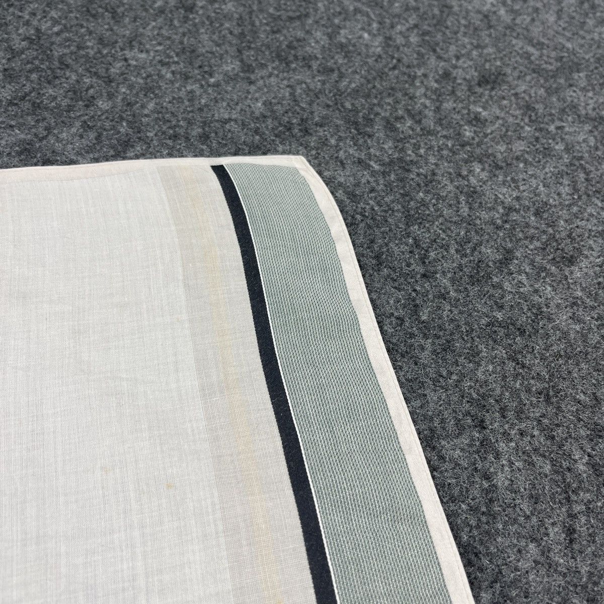 Alfred Dunhill Alfred Dunhill Handkerchief / Bandana / Neckerchief B122 Size ONE SIZE - 8 Thumbnail