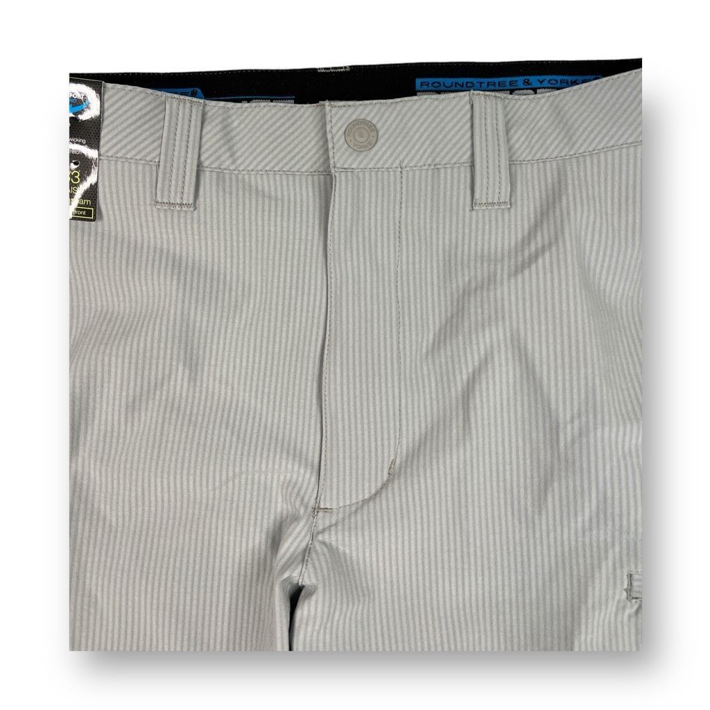 Roundtree & Yorke Roundtree & Yorke Performance Straight Fit Flat Front Shorts Size US 33 - 5 Thumbnail