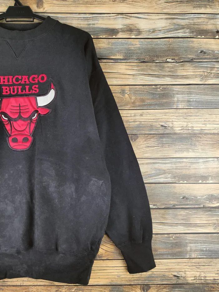 NBA Chicago Bulls vintage NBA big logo sweatshirt #46-202DL Size US L / EU 52-54 / 3 - 2 Thumbnail