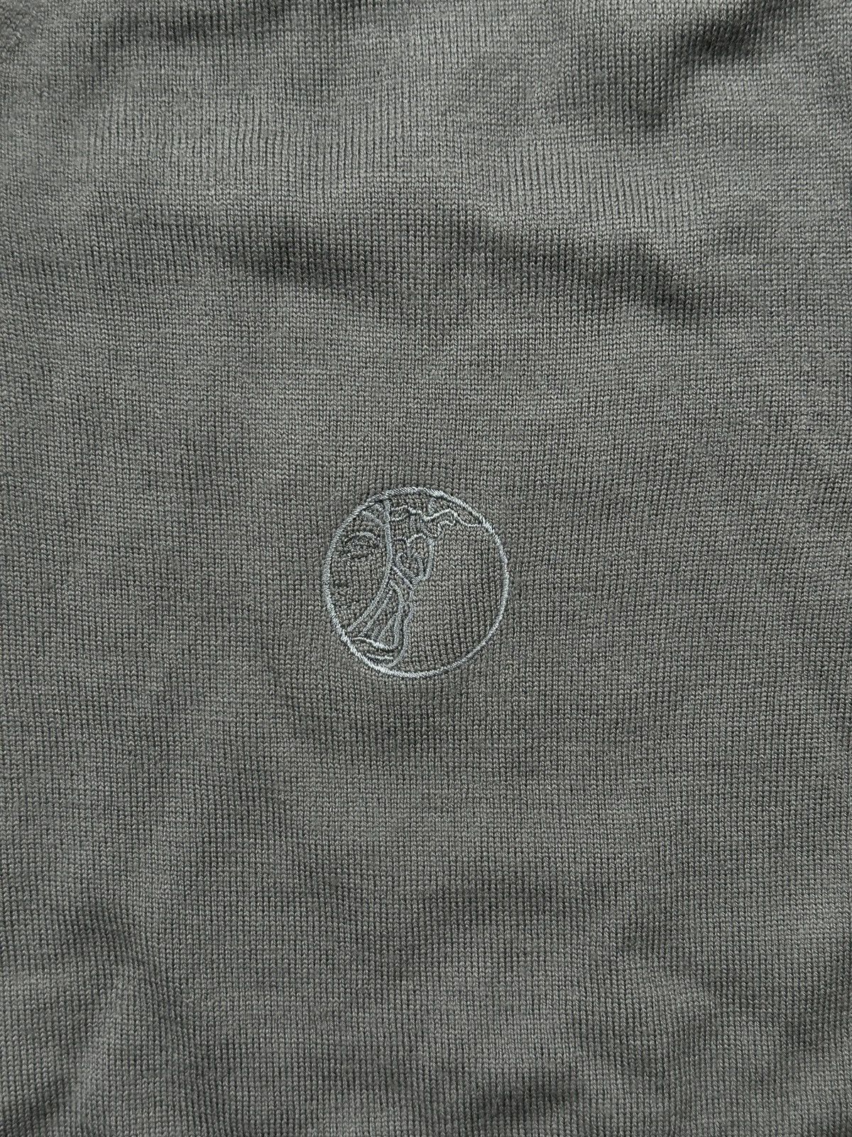 Versace Versace Collection Grey V-Neck Sweater 100% Wool Tunisia y2k Size US L / EU 52-54 / 3 - 3 Thumbnail