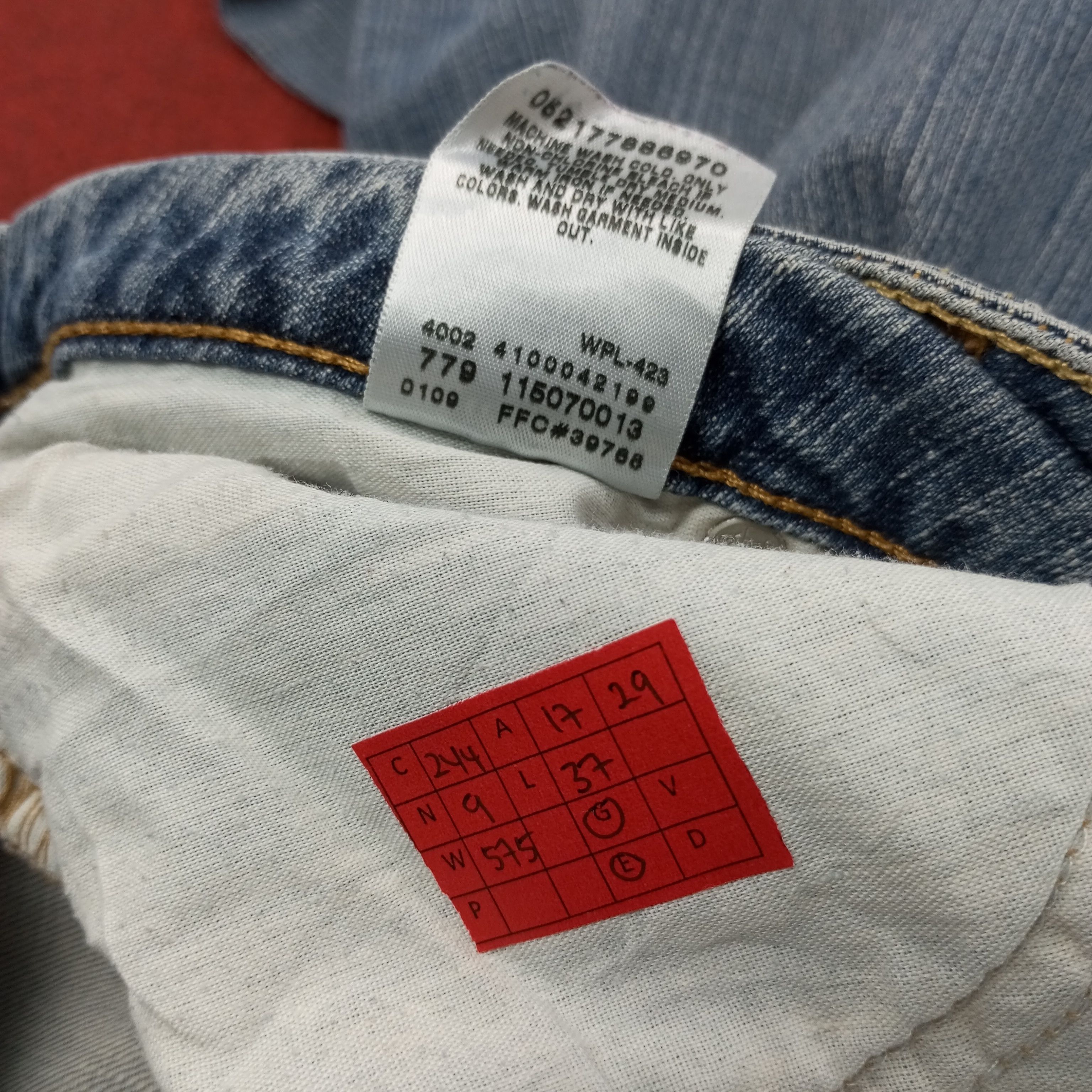 Levi's Levis Distressed Jeans Streetwear Style Size 34" / US 12 / IT 48 - 14 Thumbnail