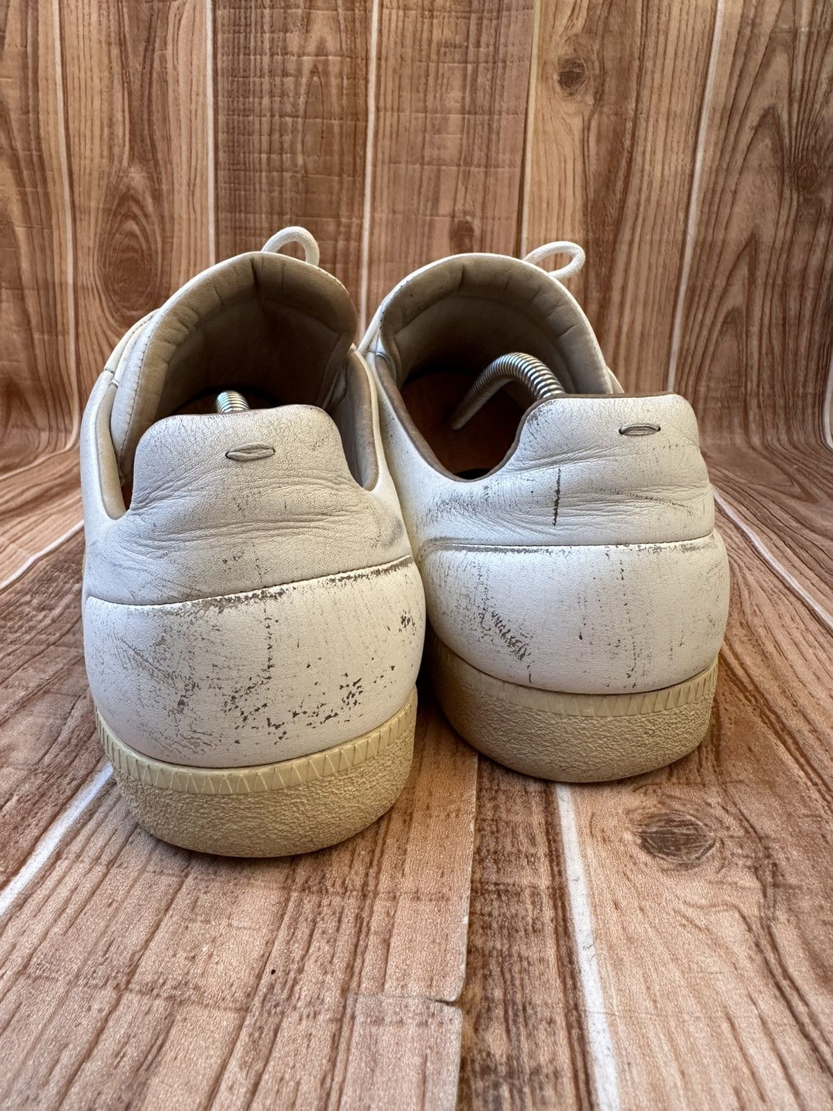 Maison Margiela Maison Margiela Futures White Leather Lowtops Size US 9 / EU 42 - 15 Thumbnail