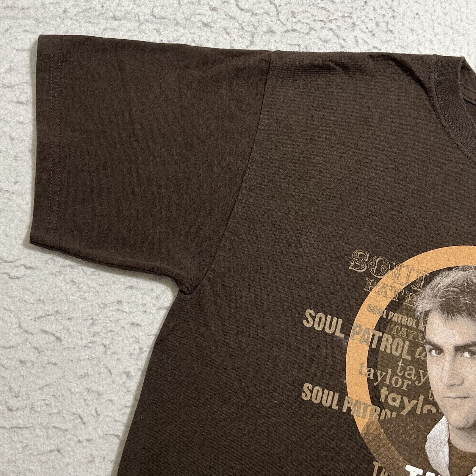 Gildan Vintage American Idol Live Tour '06 Taylor Hicks Graphic Tee Size US M / EU 48-50 / 2 - 5 Thumbnail