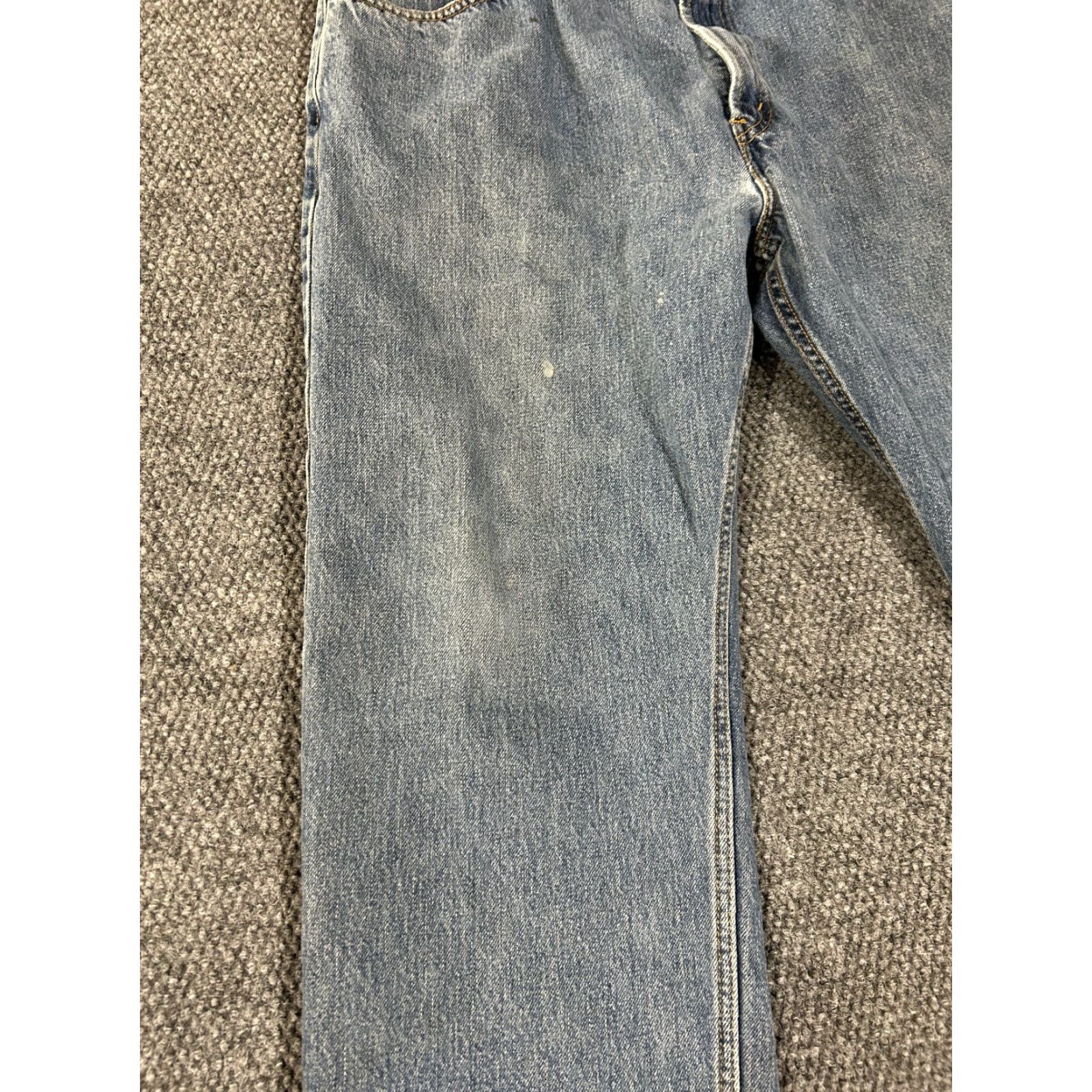 Levi's Levi's 505 Jeans Mens 42x30 Blue Denim Regular Fit Classic Vintage Retro 5-Pocket Zipper Logo Measuring 42 in Waist Inseam 30 in Cotton Denim Size US 42 / EU 58 - 3 Thumbnail