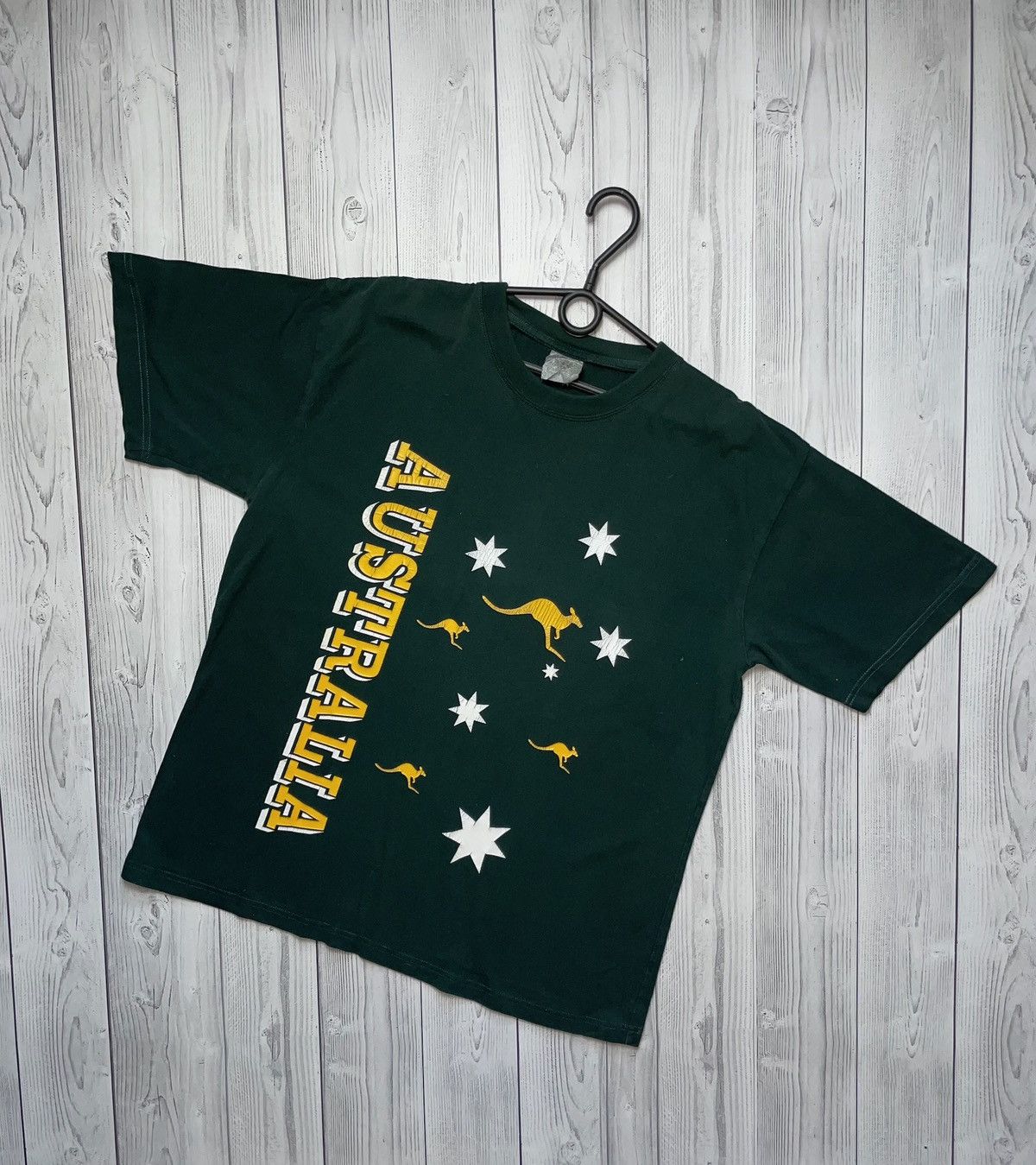 Vintage Vintage Australia soccer tee green size M logo rare Size US M / EU 48-50 / 2 - 1 Thumbnail