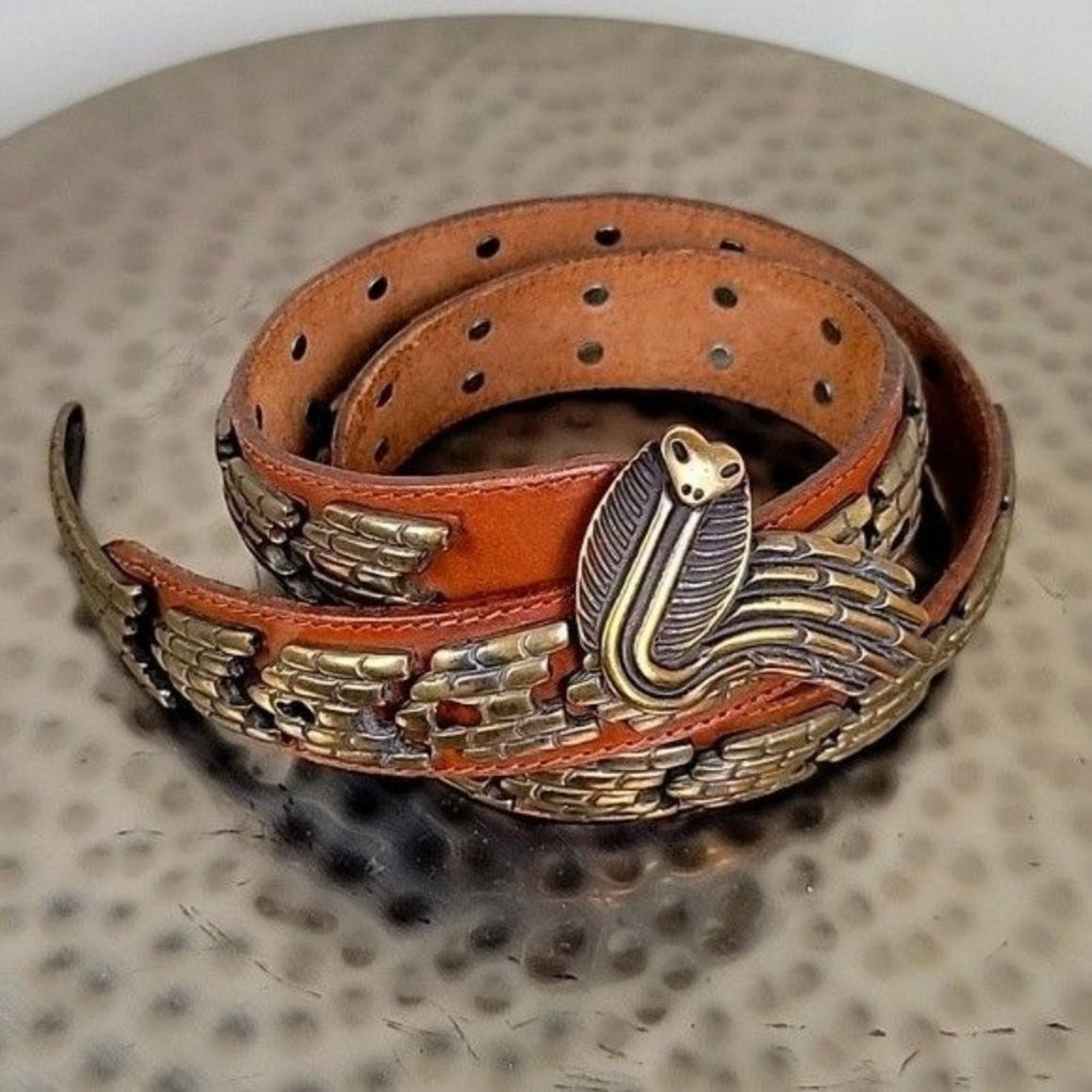 Vintage ACCENTI Italy Metal Brass Links Cobra Snake Belt Leather Size ONE SIZE - 1 Thumbnail