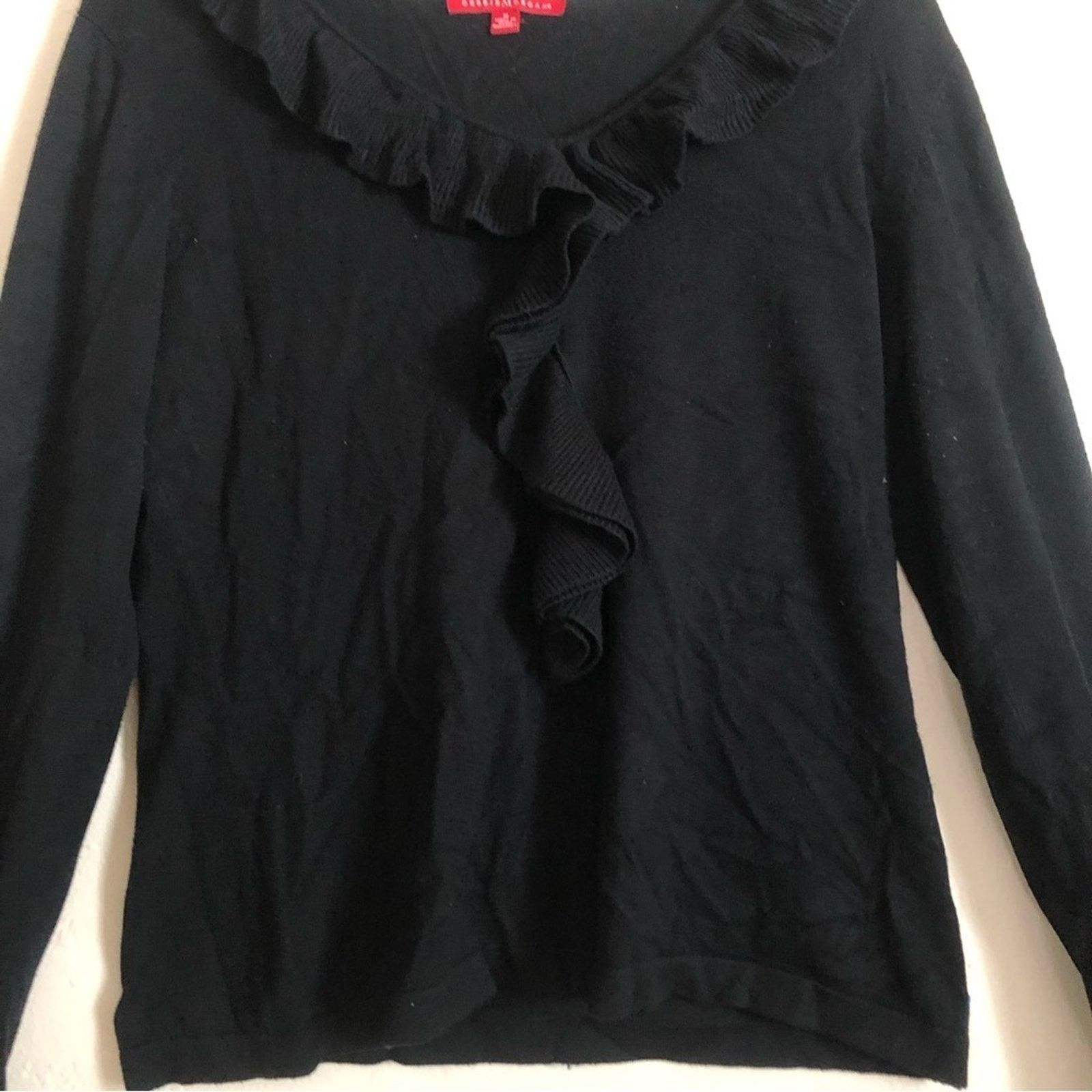 Other Debbie Morgan Black Long Sleeve V-Neck Ruffle Knit Sweater Size M / US 6-8 / IT 42-44 - 4 Thumbnail