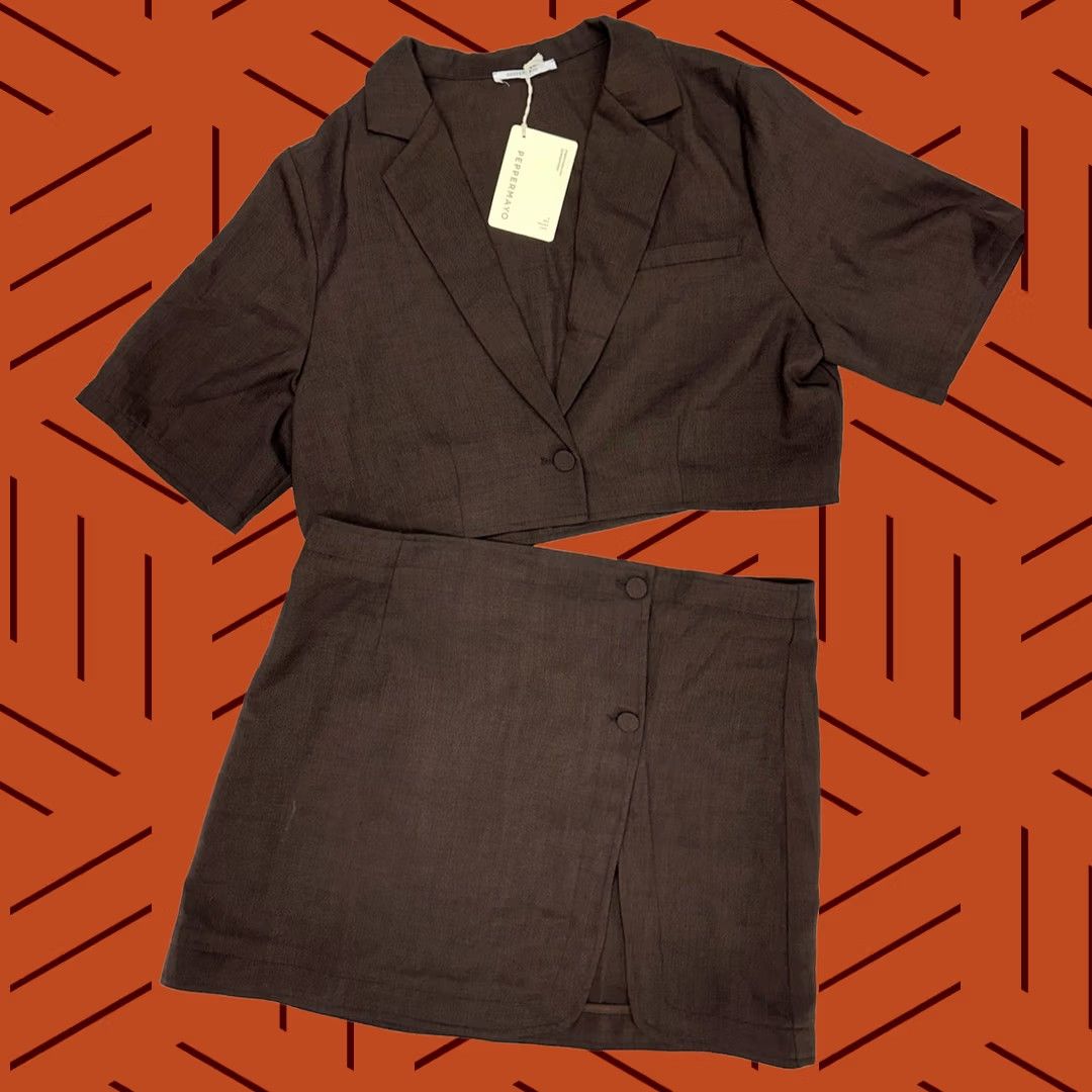Vintage Peppermayo Cropped Blazer & Mini Skirt Business Dress Set Brown Women's 10 Size 32" / US 10 / IT 46 - 1 Thumbnail