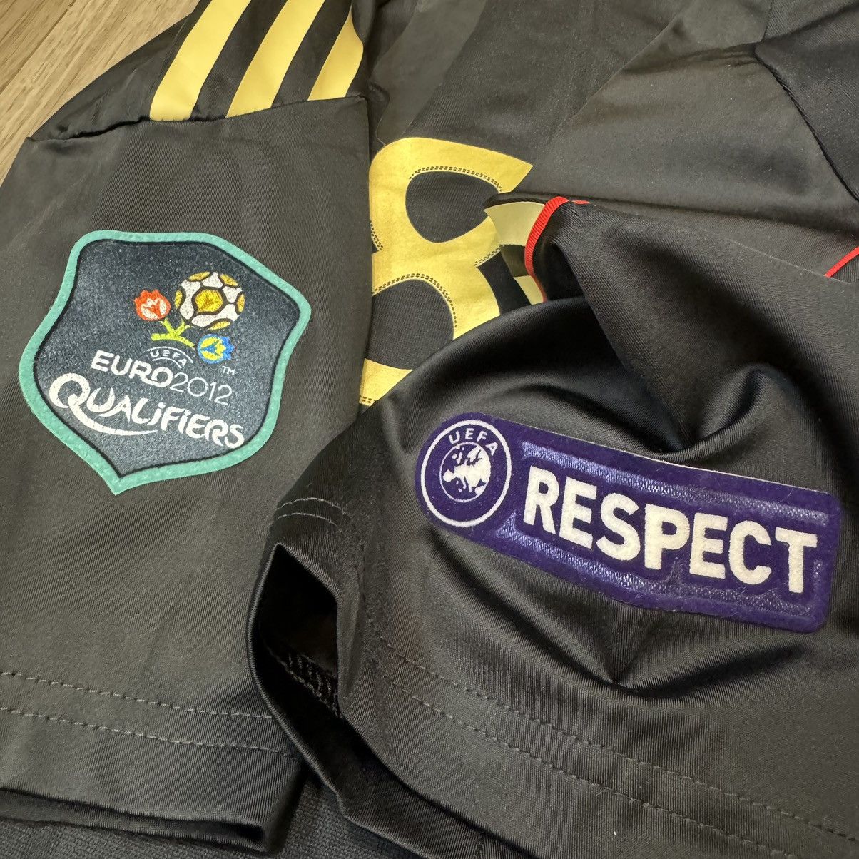 Adidas Germany 11/12 match issue/worn away shirt #8 Ozil Size US L / EU 52-54 / 3 - 7 Thumbnail