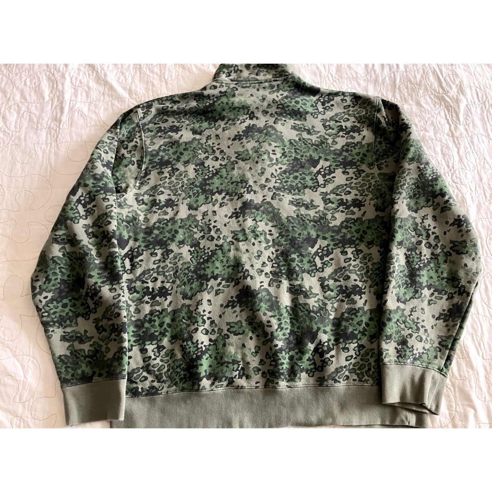 Huf HUF Contra Men's 1/4 Zip Camouflage Sweatshirt Large Pocket Sweater Large Multicolor Camouflage 1/4 Zip Pullover Men Size US L / EU 52-54 / 3 - 8 Thumbnail