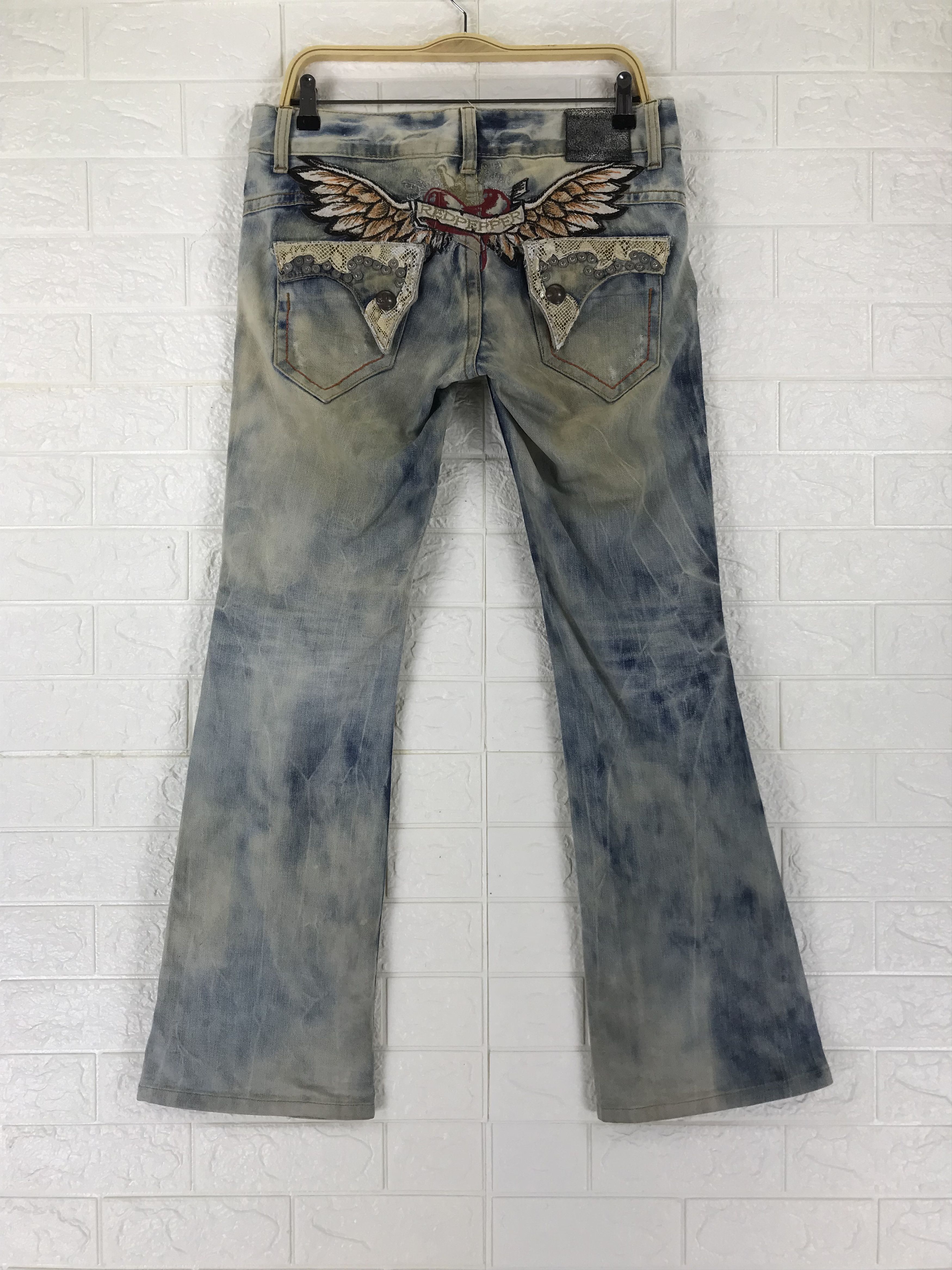 Japanese Brand Vintage Red Pepper Wings Embroidered Flare Jeans Size US 32 / EU 48 - 1 Thumbnail
