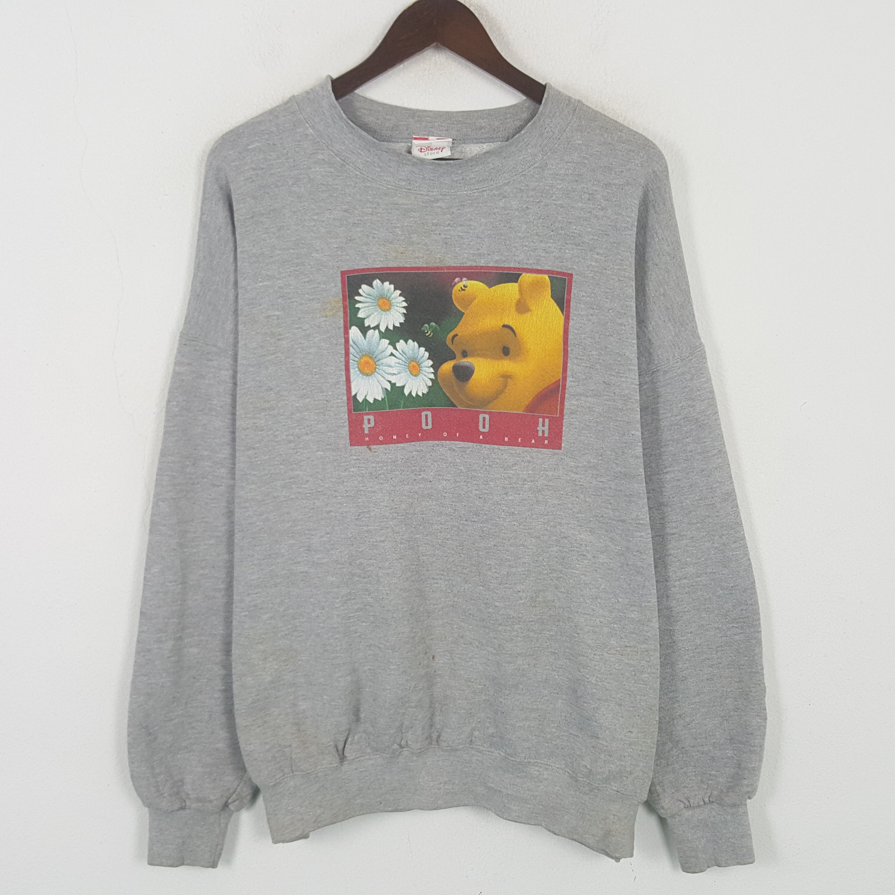Disney Vintage Pooh Honey Of A Bear Sweatshirt Size US XXL / EU 58 / 5 - 1 Thumbnail