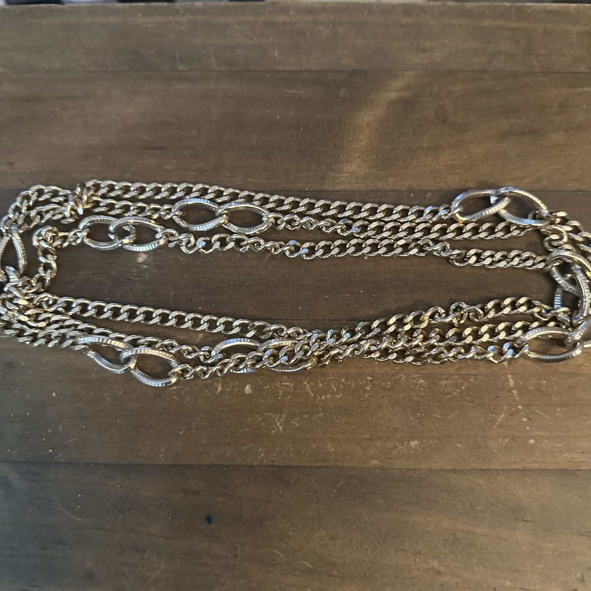 Other Long gold tone curb link chain necklace Size ONE SIZE - 2 Thumbnail