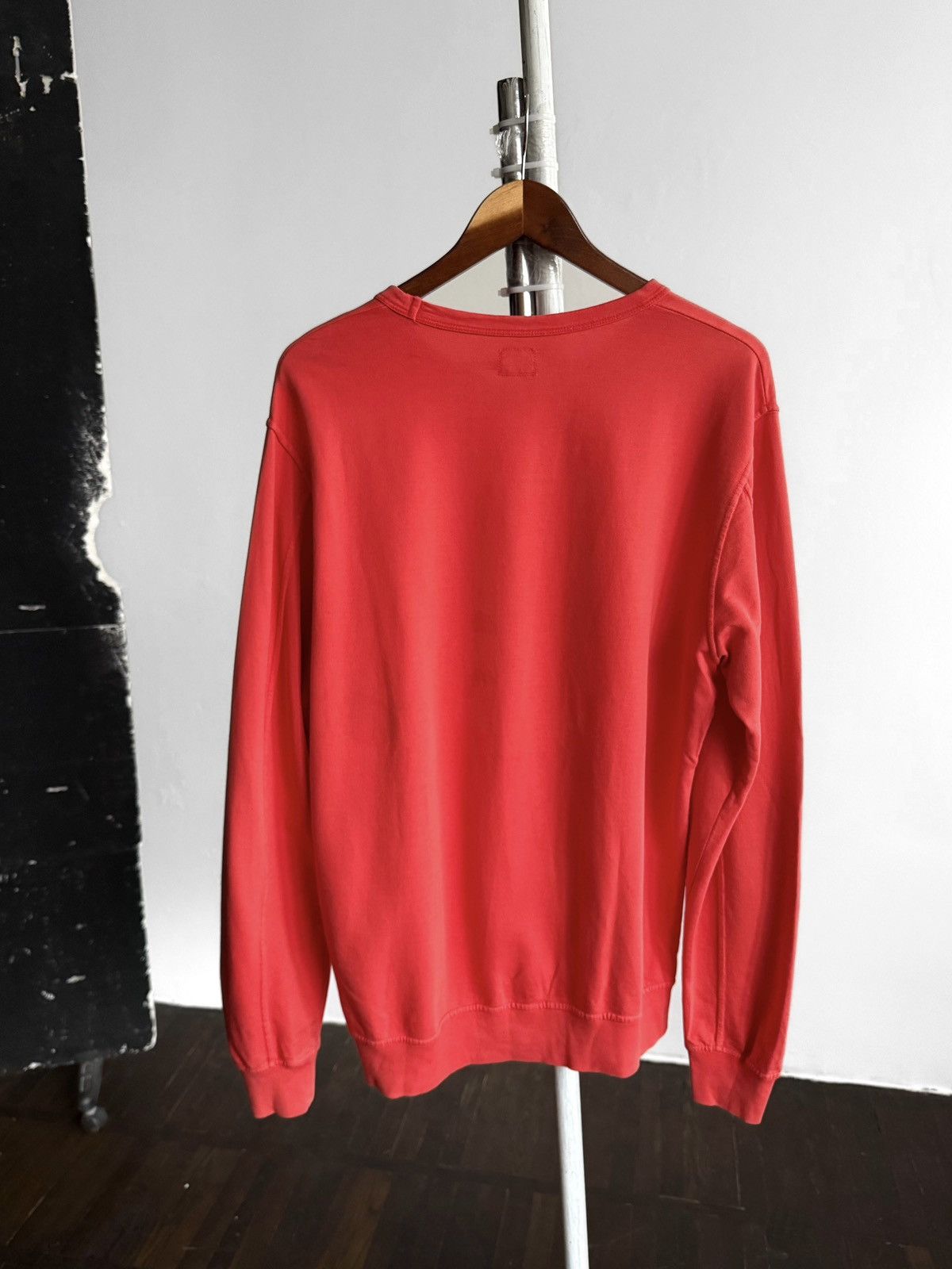C.P. Company C.P. Company Mens Red Sailor Logo Crewneck Sweatshirt Size US L / EU 52-54 / 3 - 2 Thumbnail