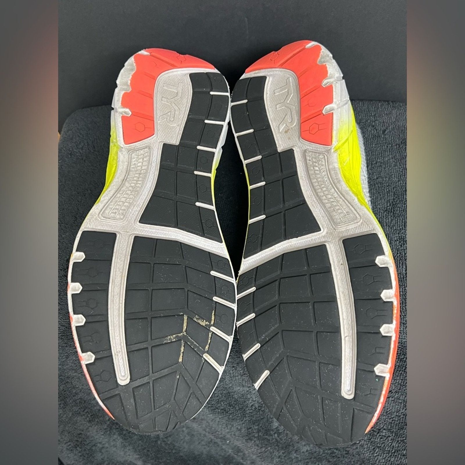 Other TYR RD-1 Runner Men's Size 11.5 White Yellow Running Shoes Size US 11.5 / EU 44-45 - 8 Thumbnail