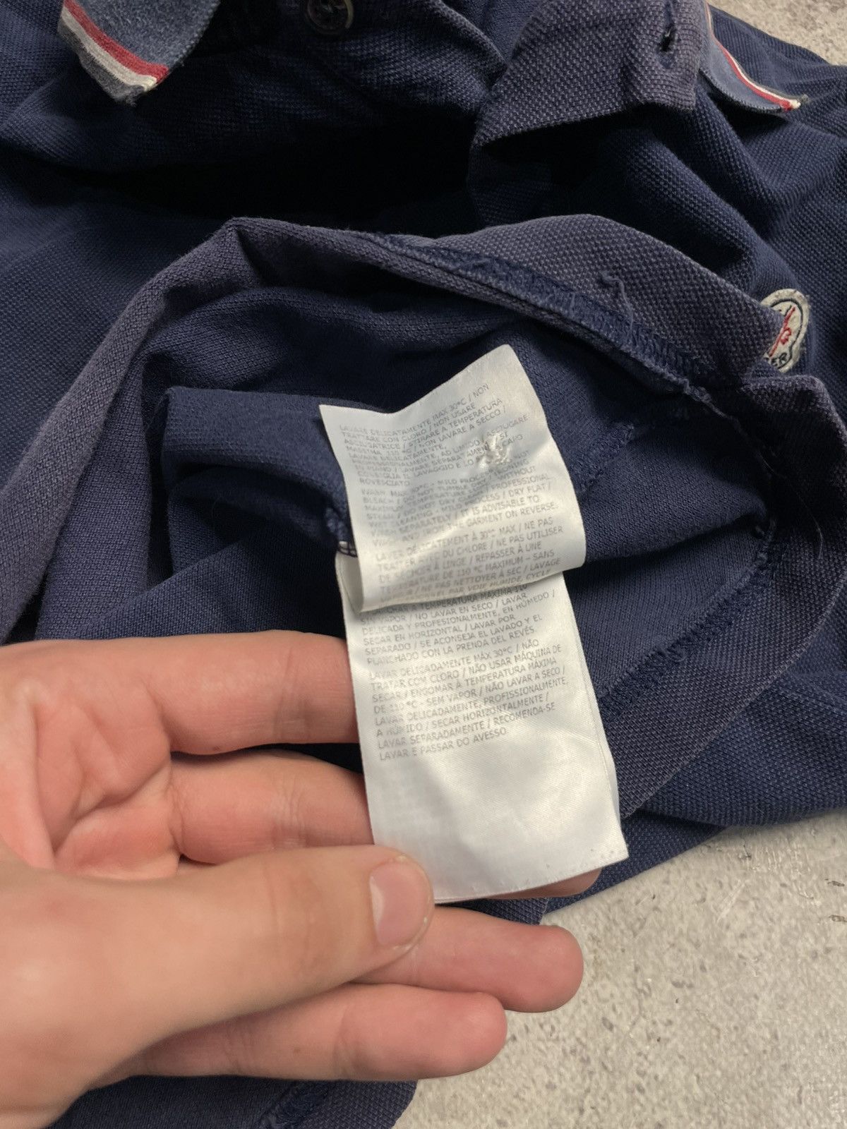 Moncler Moncler Polo Long sleeve Size US L / EU 52-54 / 3 - 11 Thumbnail