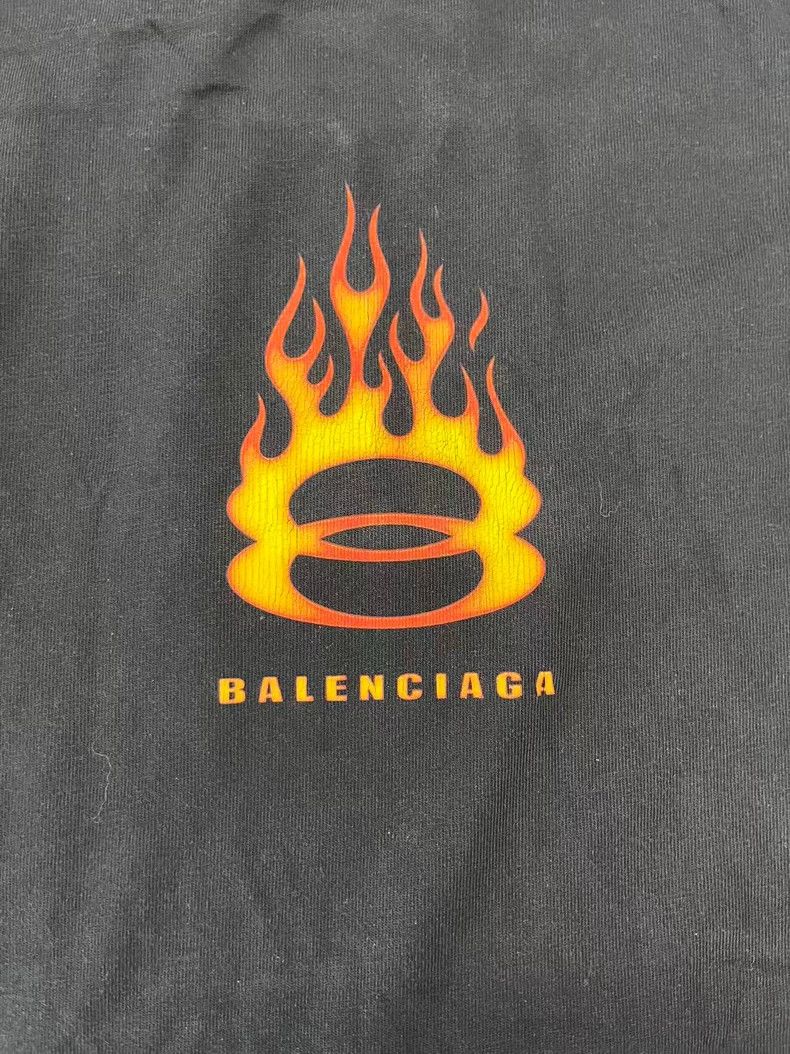 Balenciaga Balenciaga Dual Ring Flame Logo Round Neck Casual Short Sl Size US L / EU 52-54 / 3 - 3 Thumbnail