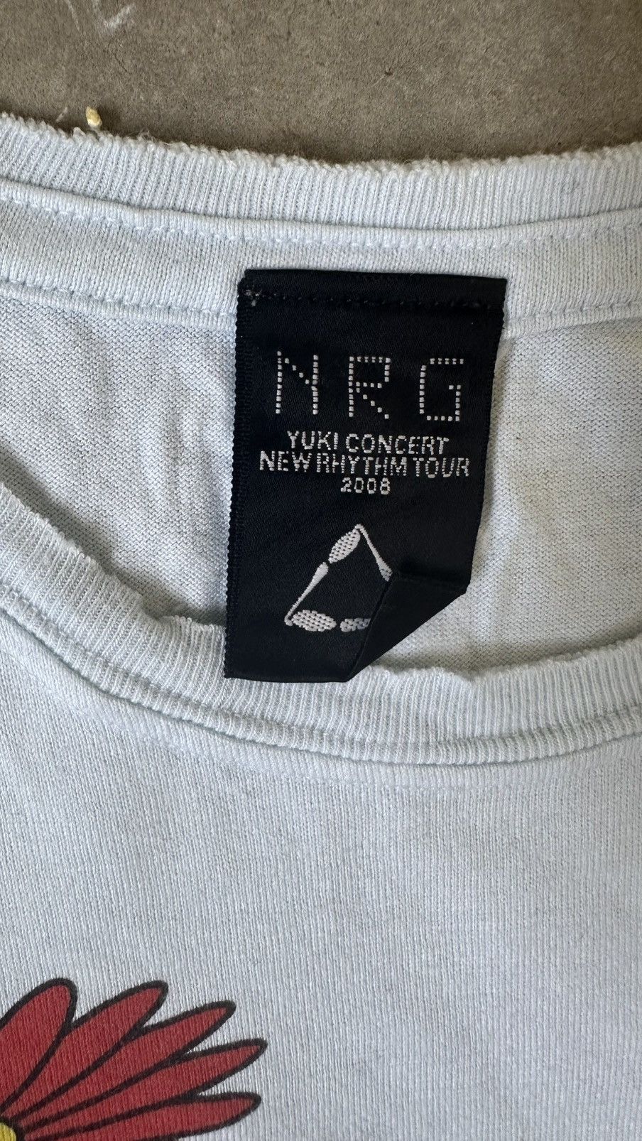 Other VINTAGE NRG YUKI CONCERT NEW RHYTHM TOUR TEE Size US S / EU 44-46 / 1 - 4 Thumbnail