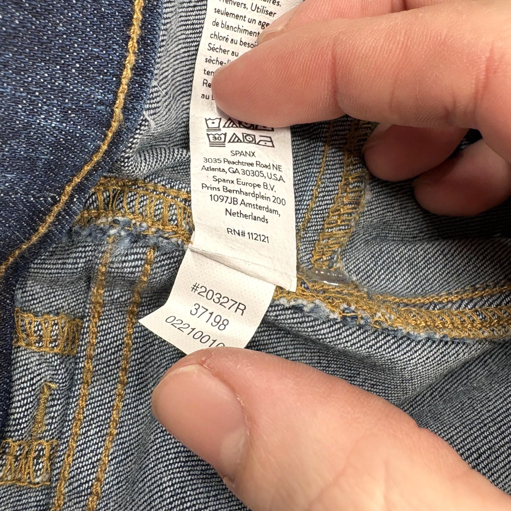 Spanx Spanx Jeans Womens Large Blue Flared Pull On Stretch Denim Shaping Mid Rise Jeans Womens Large Blue Flared Pull On Stretch Denim Shaping Mid Rise Size 36" / US 14 / IT 50 - 6 Thumbnail