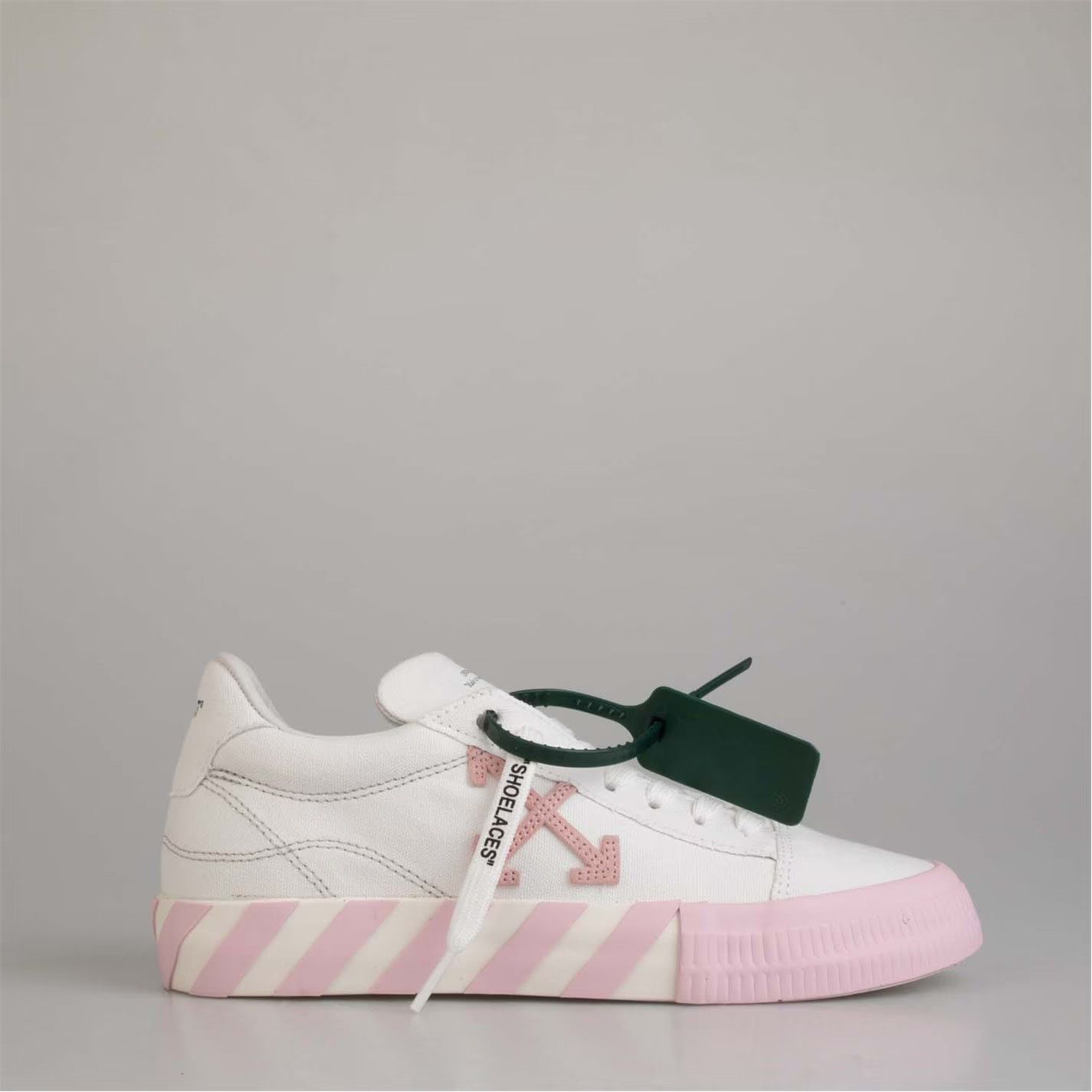 Off-White o1g2r1mq0125 Trainers in White & Pink Size US 5.5 / IT 35.5 - 1 Thumbnail