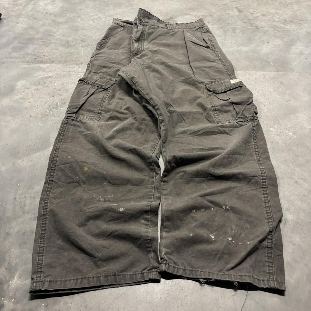 Japanese Brand × Vintage Crazy Vintage Y2K/2000s Baggy Grey Streetwear Skater Cargo Pants! Size US 38 / EU 54 - 3 Thumbnail