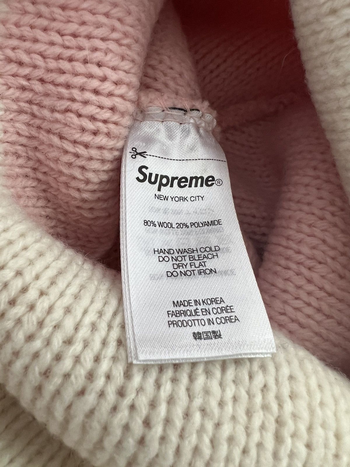 Supreme Supreme Radar Beanie Pink FW25 Size ONE SIZE - 4 Thumbnail