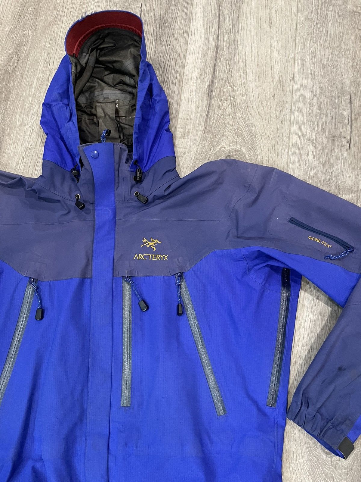 Arc'Teryx × Vintage Vintage Arcteryx Theta AR Too Blue | Grailed
