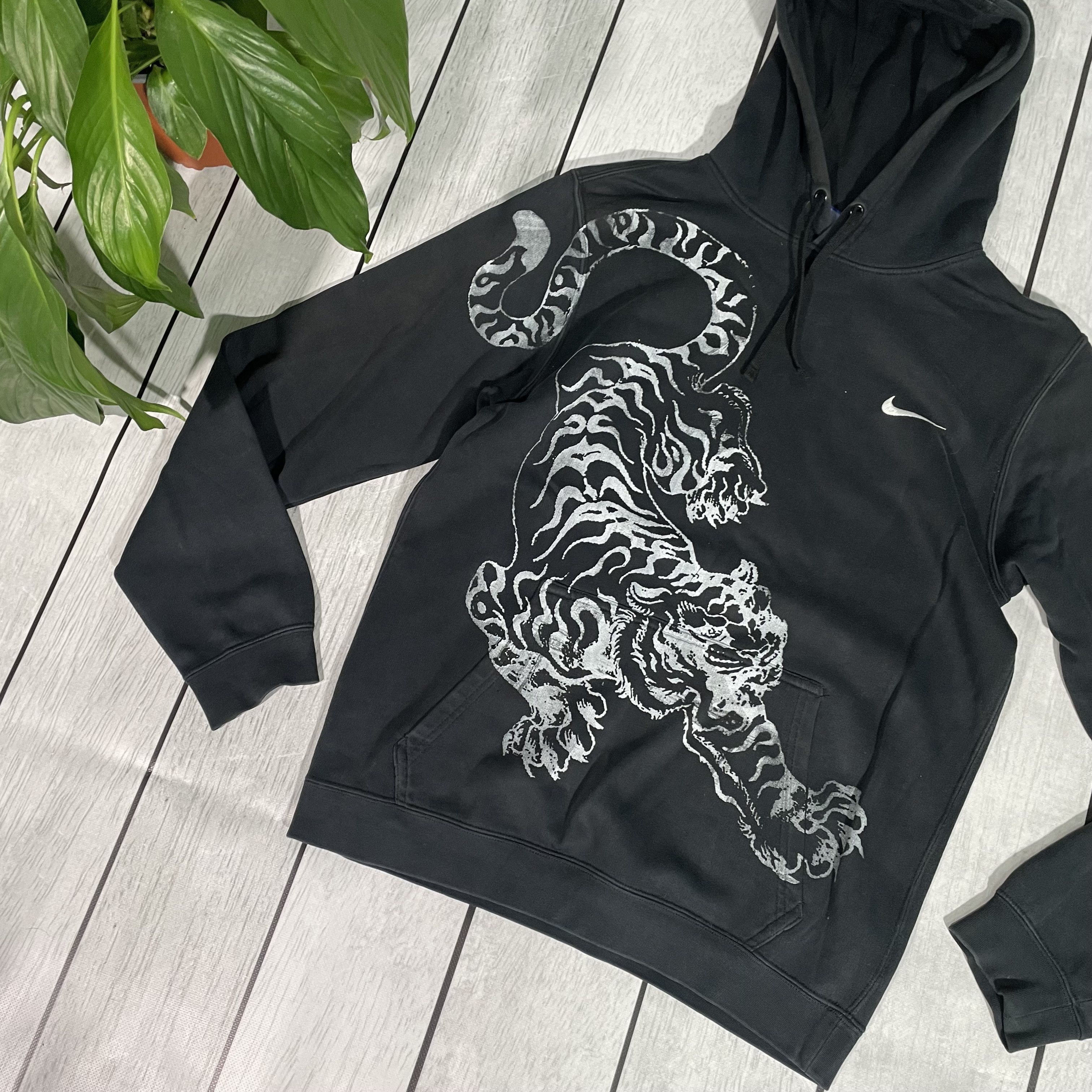 Nike Custom Nike Hoodie Tiger streetwear art grunge opium y2k Size US S / EU 44-46 / 1 - 4 Thumbnail