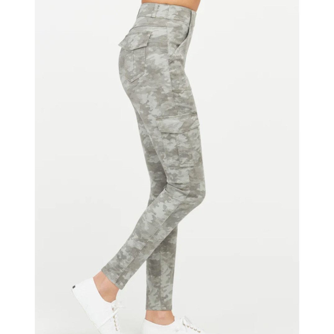 Spanx SPANX - Cropped Twill Cargo Pants / Army Fatigue / S / NWT Size 27" / US 4 / IT 40 - 3 Thumbnail