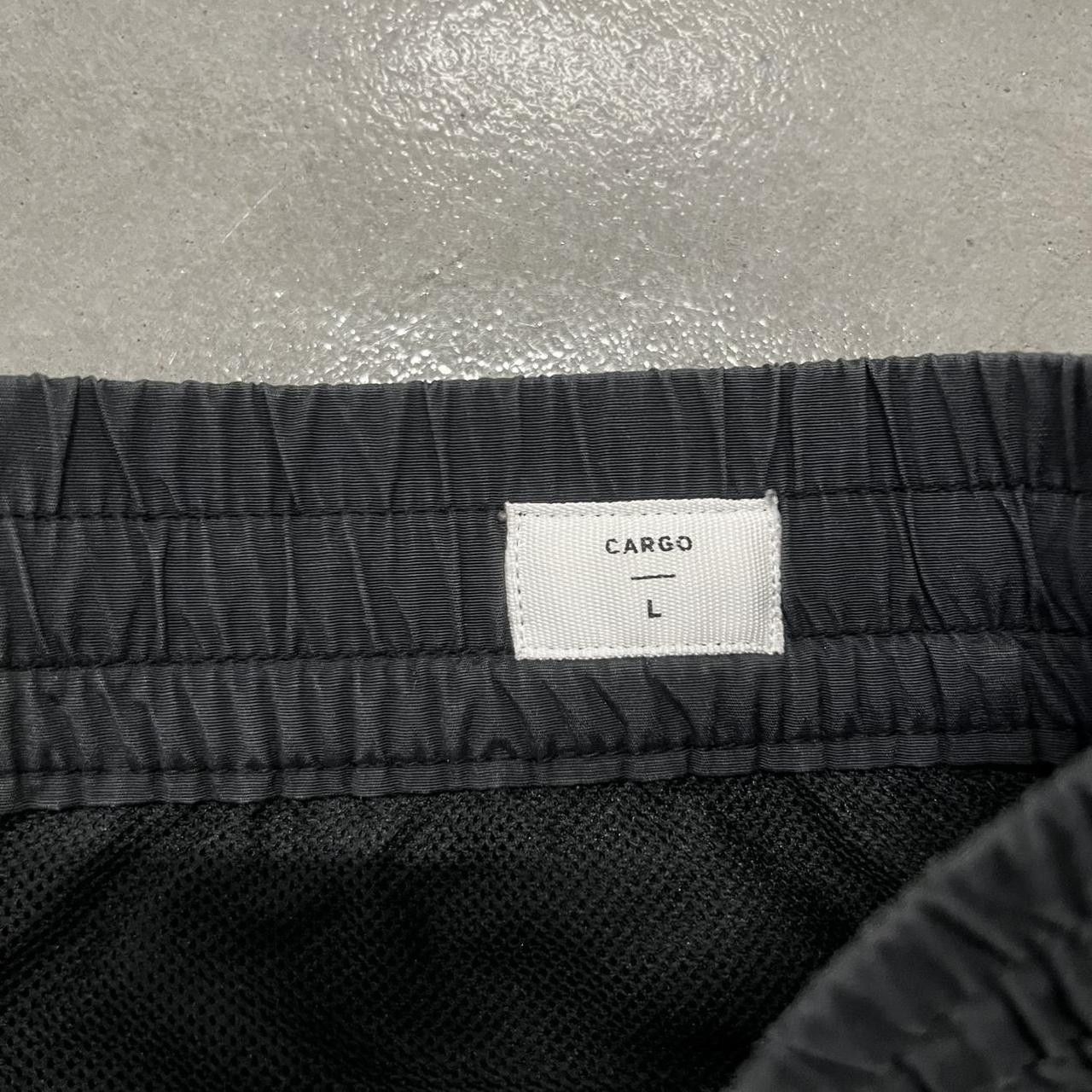 Japanese Brand × Vintage Vintage Y2K/2000s Streetwear Essential Cargo TechWear Pants! Size US 34 / EU 50 - 8 Thumbnail