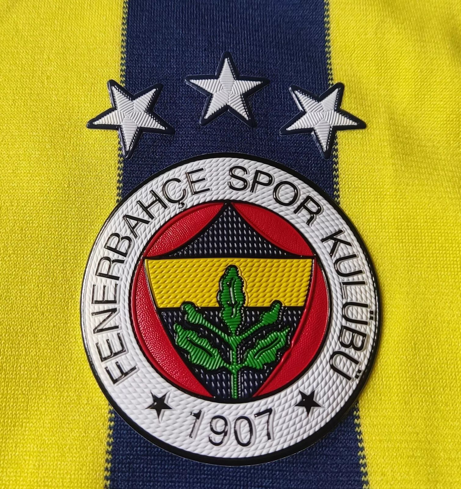 Adidas Fenerbahce 2020 2021 HOME FOOTBALL SHIRT JERSEY GD3746 Size US M / EU 48-50 / 2 - 5 Thumbnail