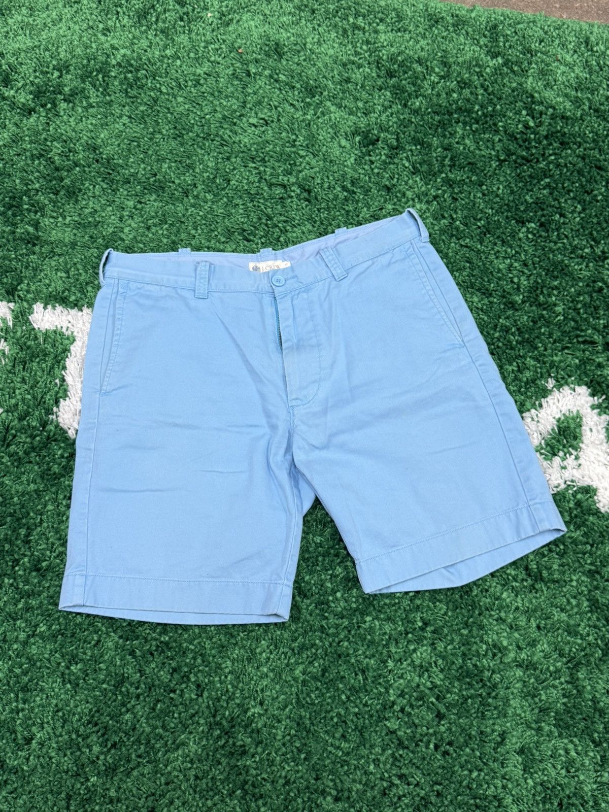 J.Crew J.Crew Ice Glacier Blue Chino Shorts 7 Inch Inseam 33 Size US 33 - 1 Thumbnail