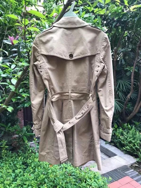 Burberry Burberry Classic Mid-Length Trench Coat. Size US S / EU 44-46 / 1 - 2 Thumbnail